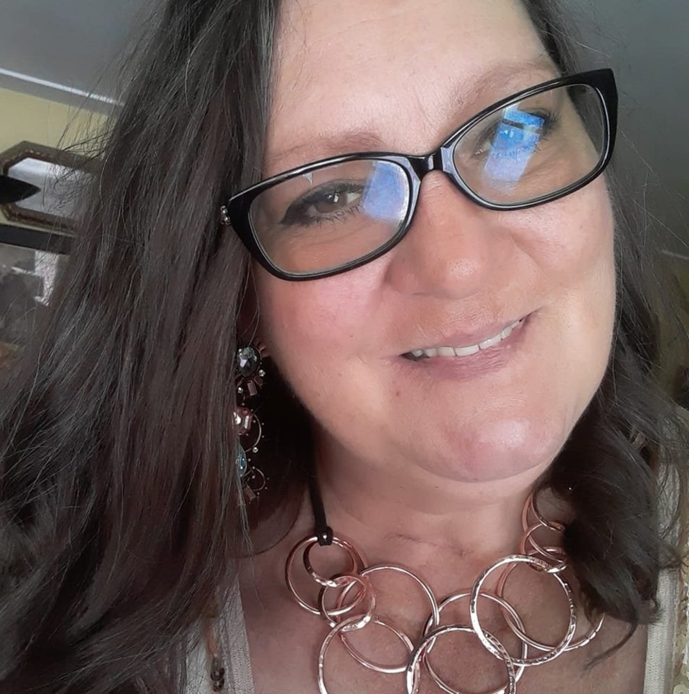 Meet your Posher, Charlene